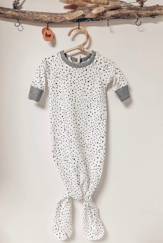 Knotted Sleeper Dots