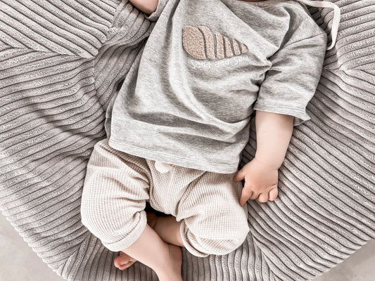 Oversize T-Shirt shell sand and sea