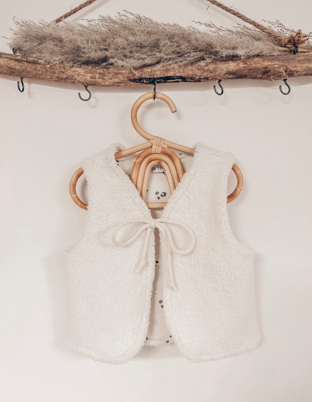 Teddy Weste Cream Leo