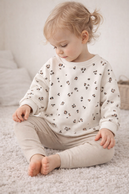 Oversize Sweater Leo Love